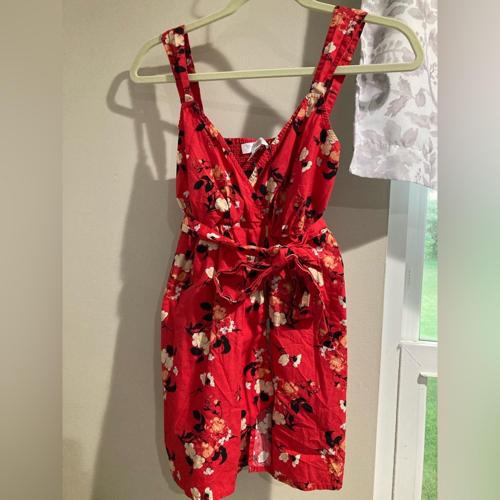 Motherhood Maternity Size XS Red Floral Sleeveless Top